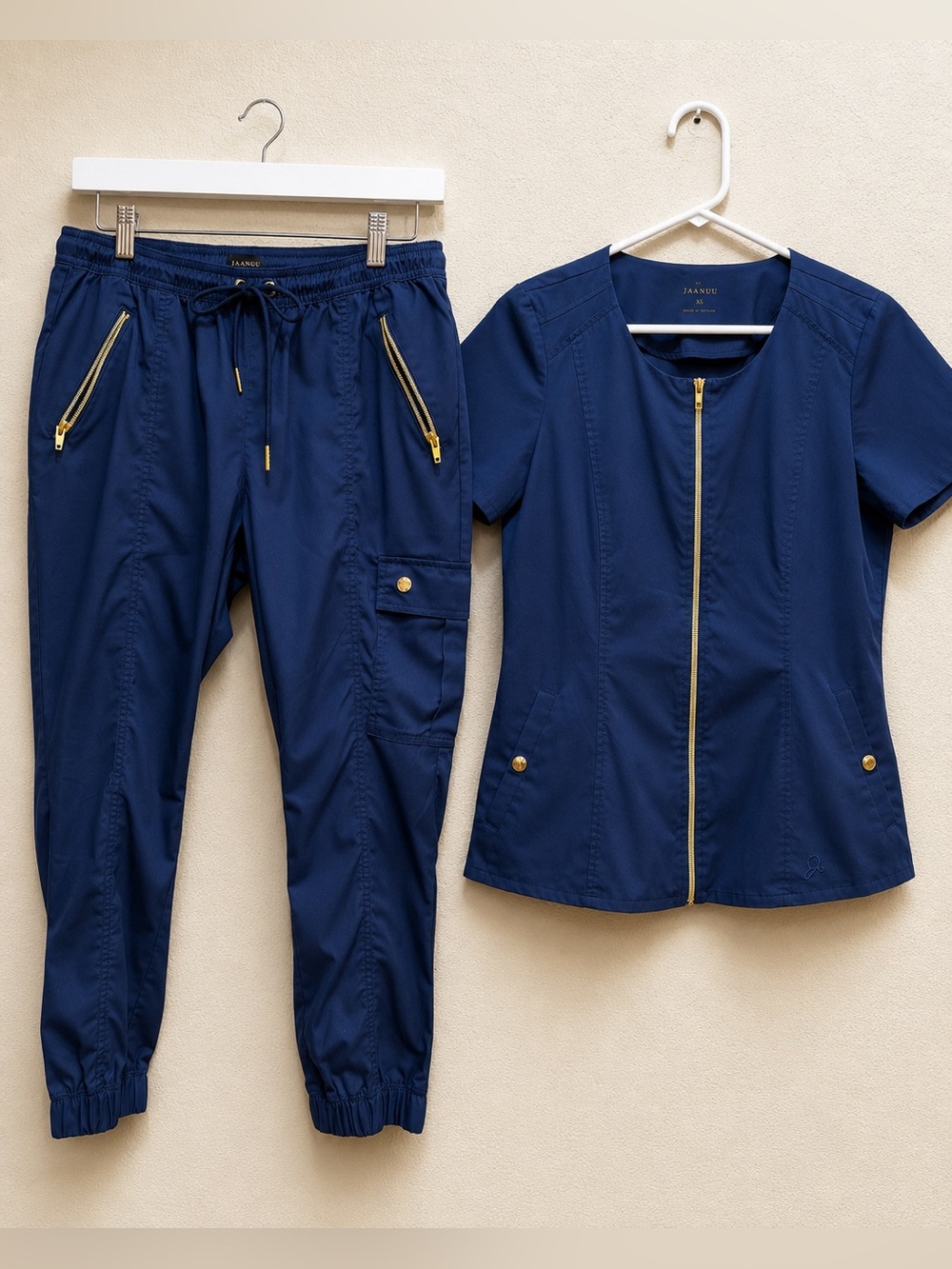 Jaanuu Women’s Scrub Set - Navy Blue M